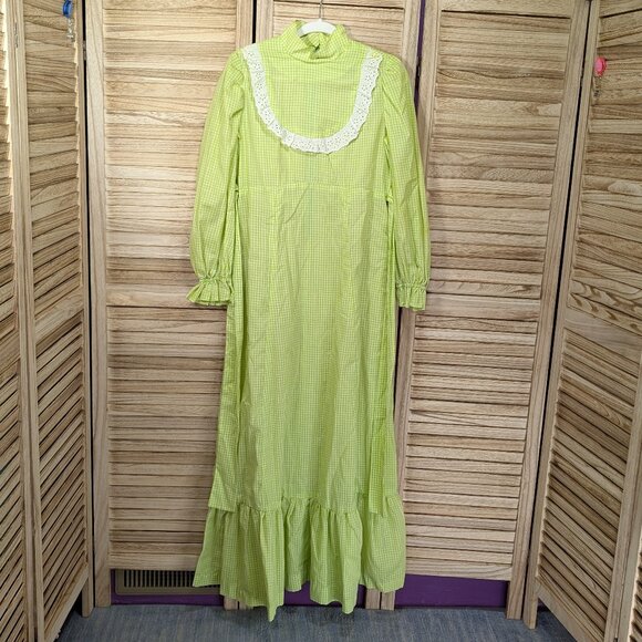 VINTAGE HOMEMADE Green Gingham Maxi Dress with Lace Detail - Picture 2 of 9